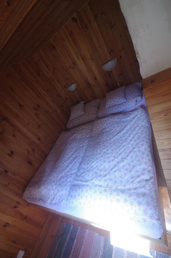 Chalupa Skalka Ceska Metuje Buitenkant foto